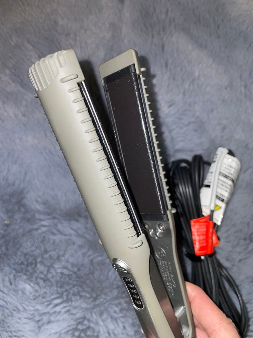 1度使用★極美品★ホリスティックキュア マグネットヘアプロ ストレートアイロンS