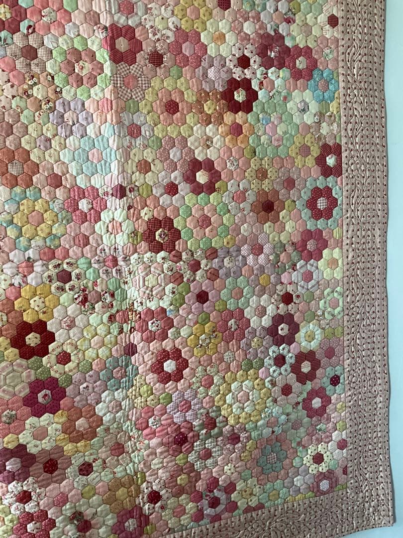 ハンドメイド ヘキサゴン ベッドカバー タペストリー