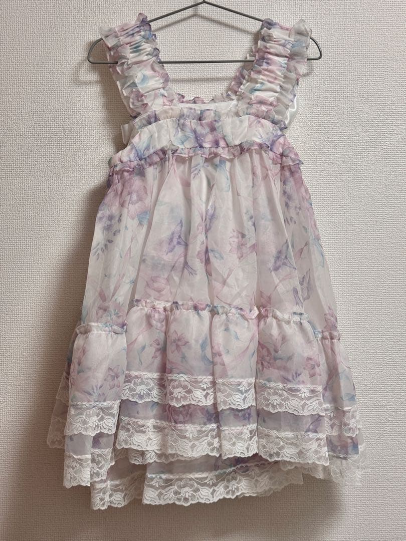 Selkie リボン付きフラワープリントシフォンワンピース