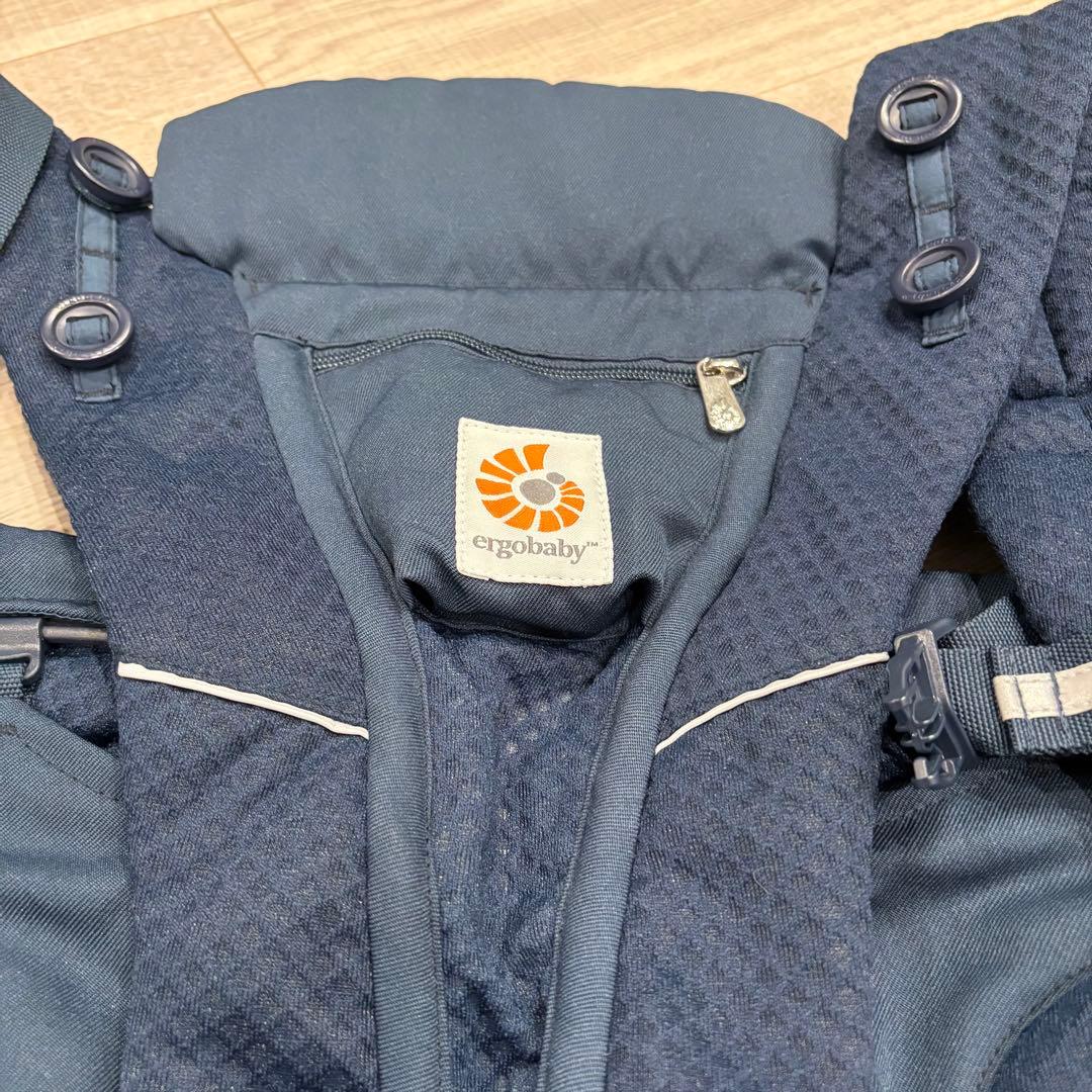 ERGObaby エルゴベビー　オムニブリーズ　ミッドナイトブルー　ネイビー
