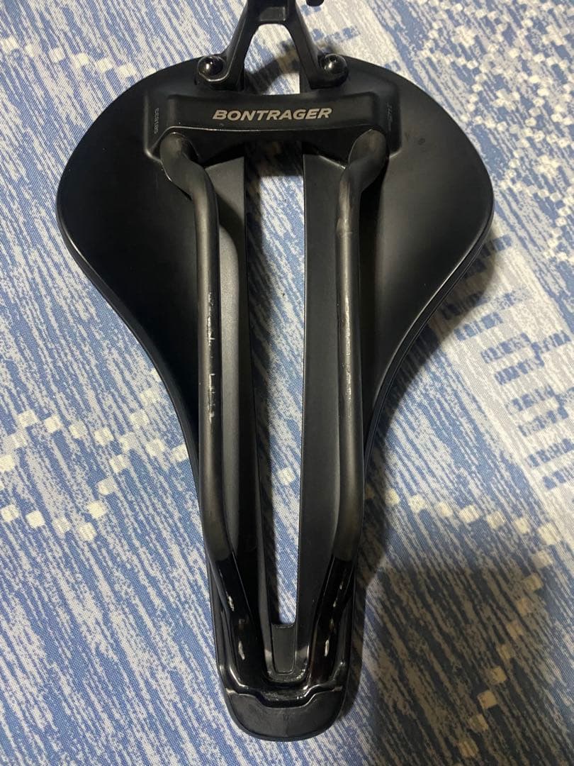 TREK Bontrager Aeolus Pro カーボンレールサドル