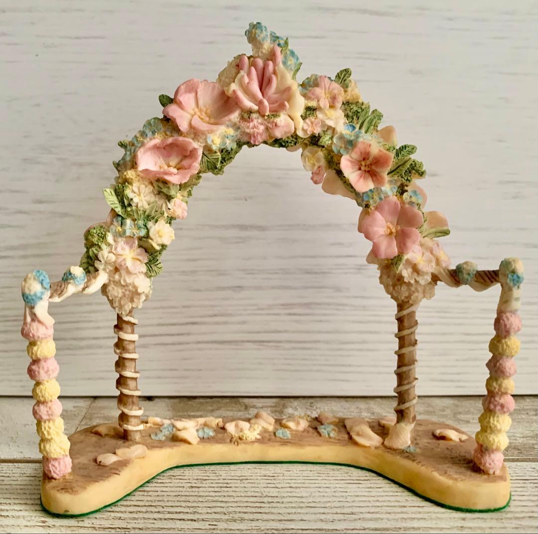 ブランブリーヘッジ のばらの村のものがたり ダスティとポピーのウェディング