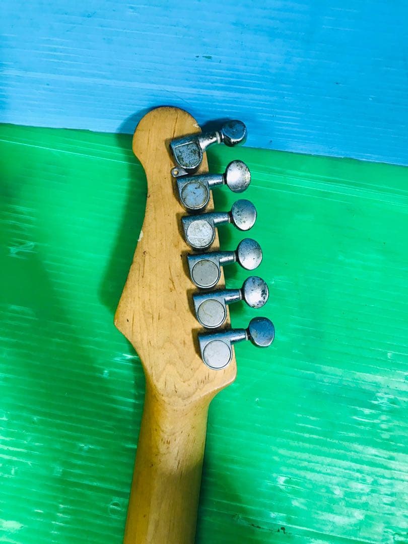 Laid Back express yourselfレッドギター