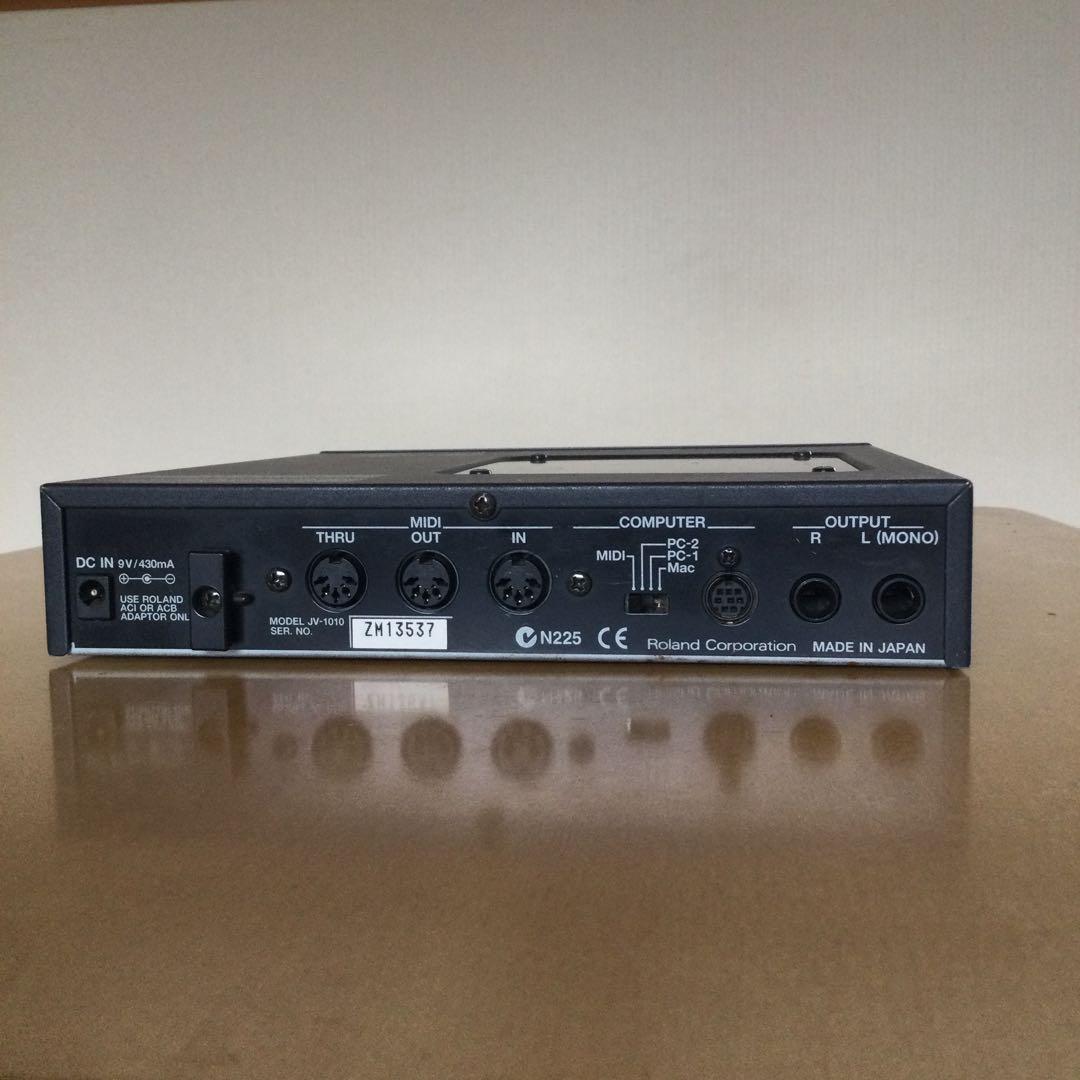 Roland JV-1010 シンセサイザー音源モジュール