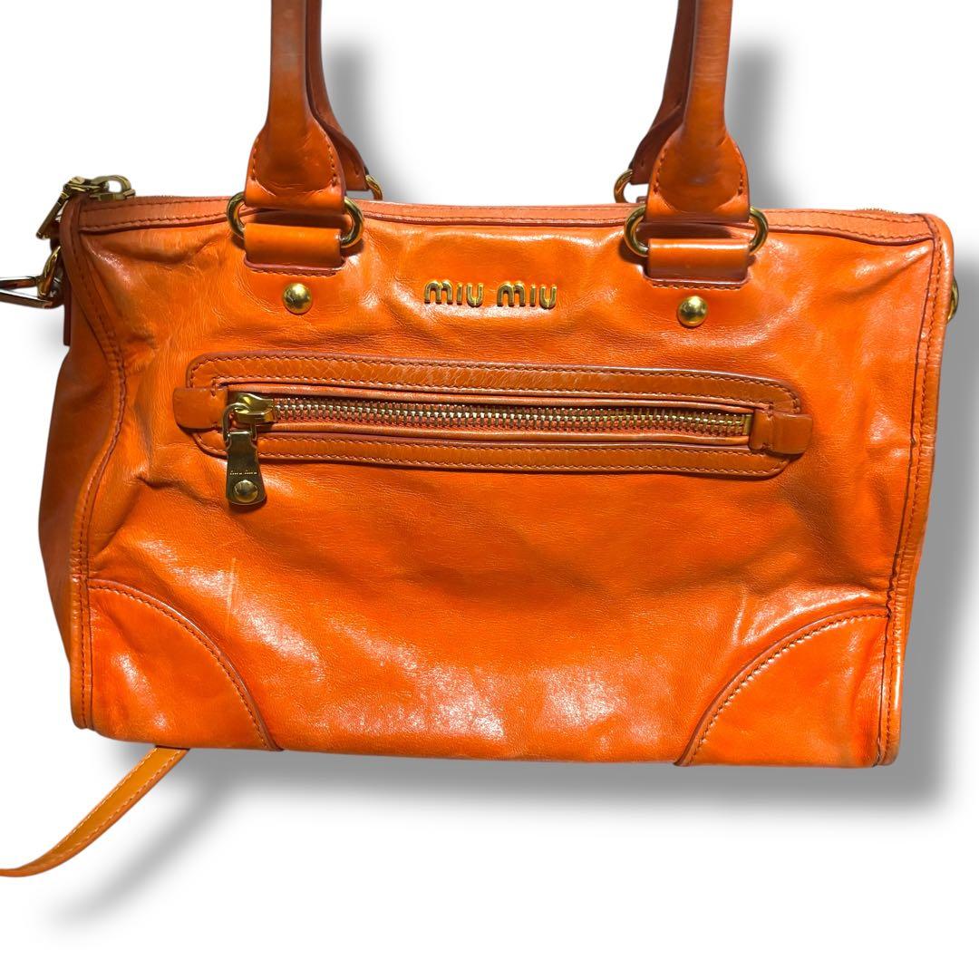 【名作】miumiu ヴィッテロシャイン 2wayバッグ ヴィンテージ加工