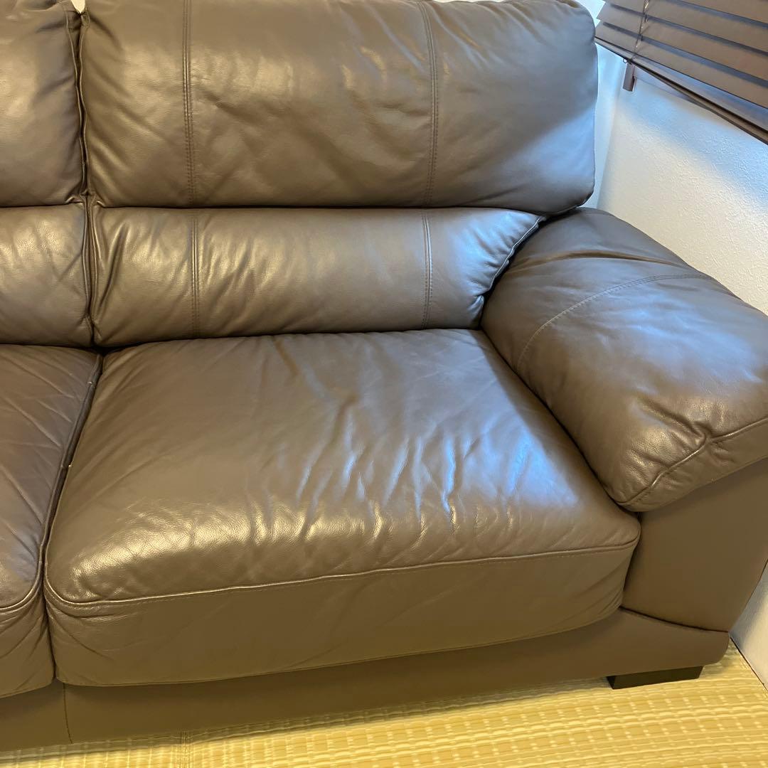 【美品・送料込】ニトリ　ブラウン 3人掛けソファ 合皮