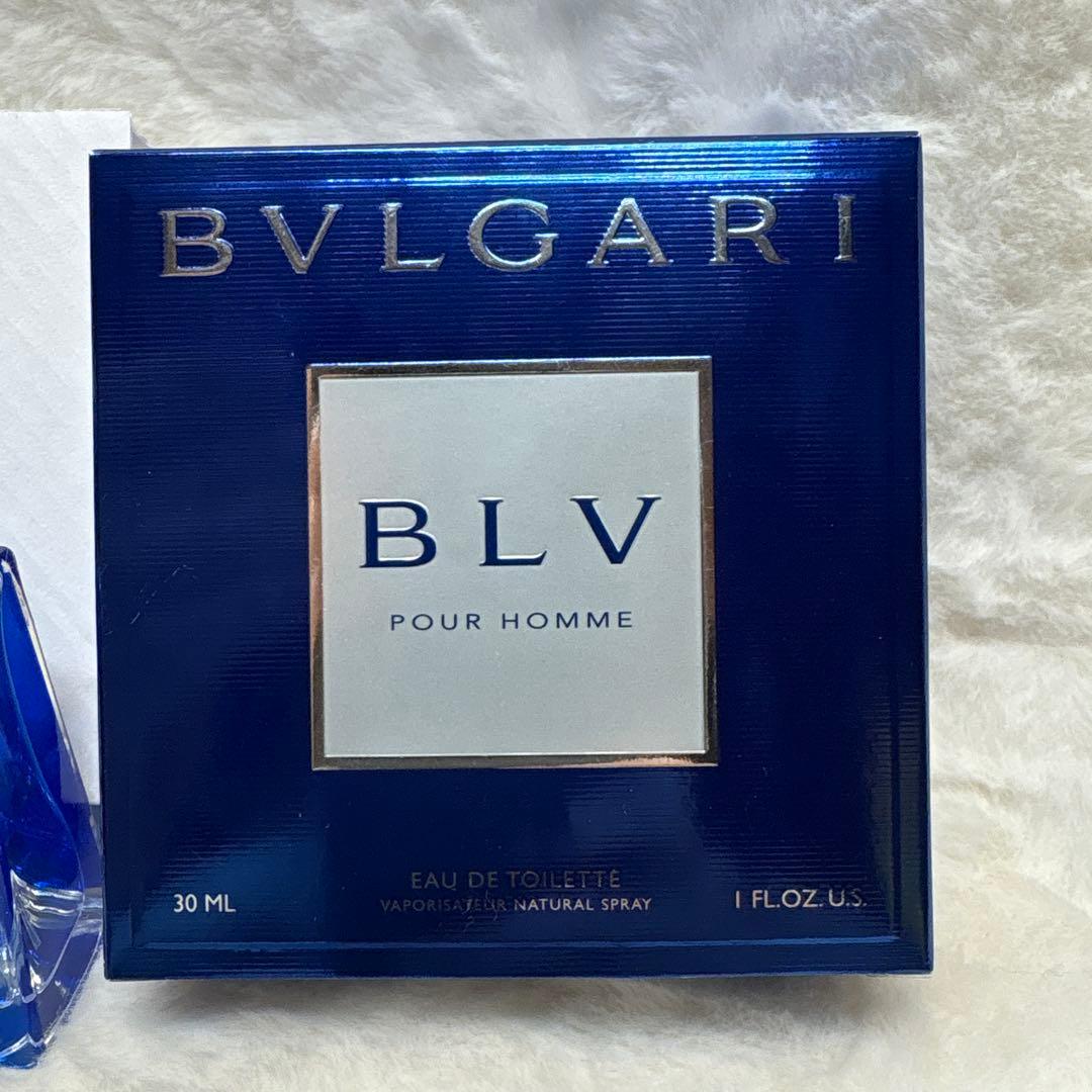 ✨新品未使用✨　ブルガリ　ブルー　プールオム　オードトワレ　香水　30ml
