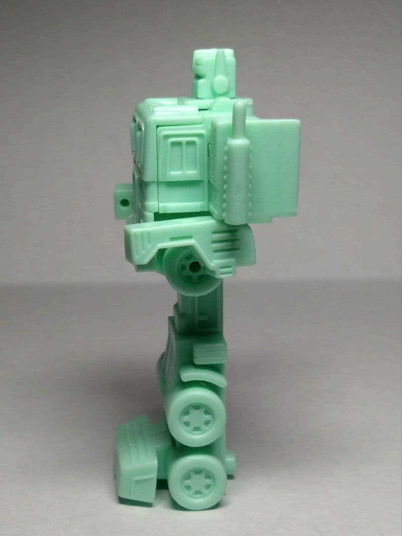 トランスフォーマー　コンボイ　食玩　カバヤ