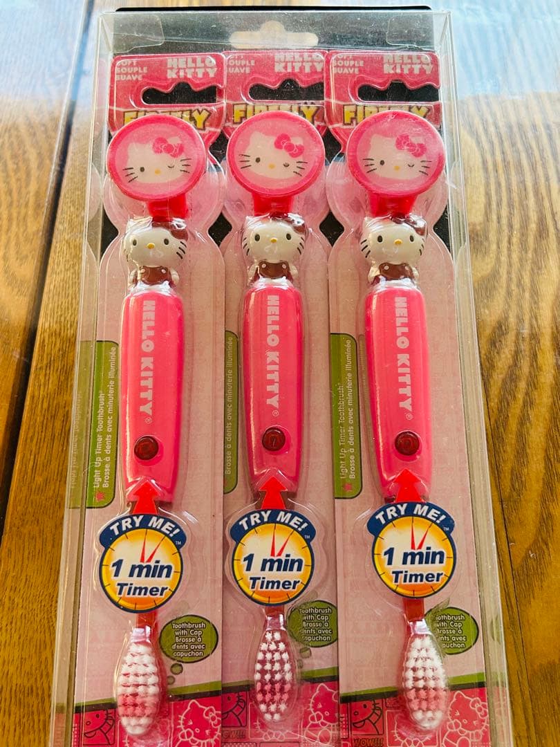 ハローキティ(海外限定パッケージ)歯ブラシ 3本セット