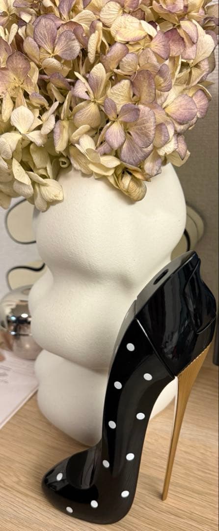 キャロライナへレラ グッドガールドットドラマ 80ml