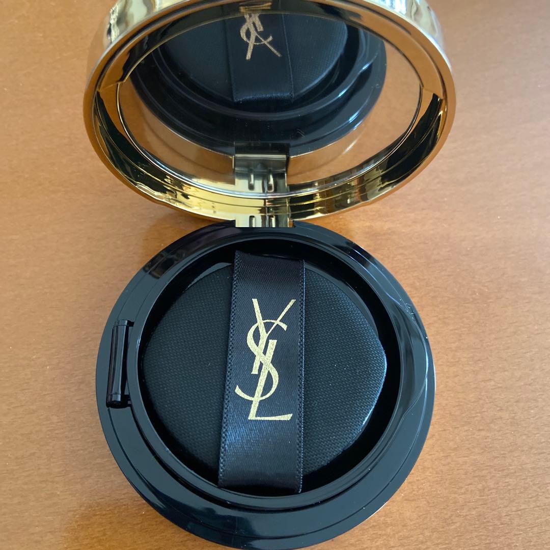 ラディアントタッチグロウパクト　B20