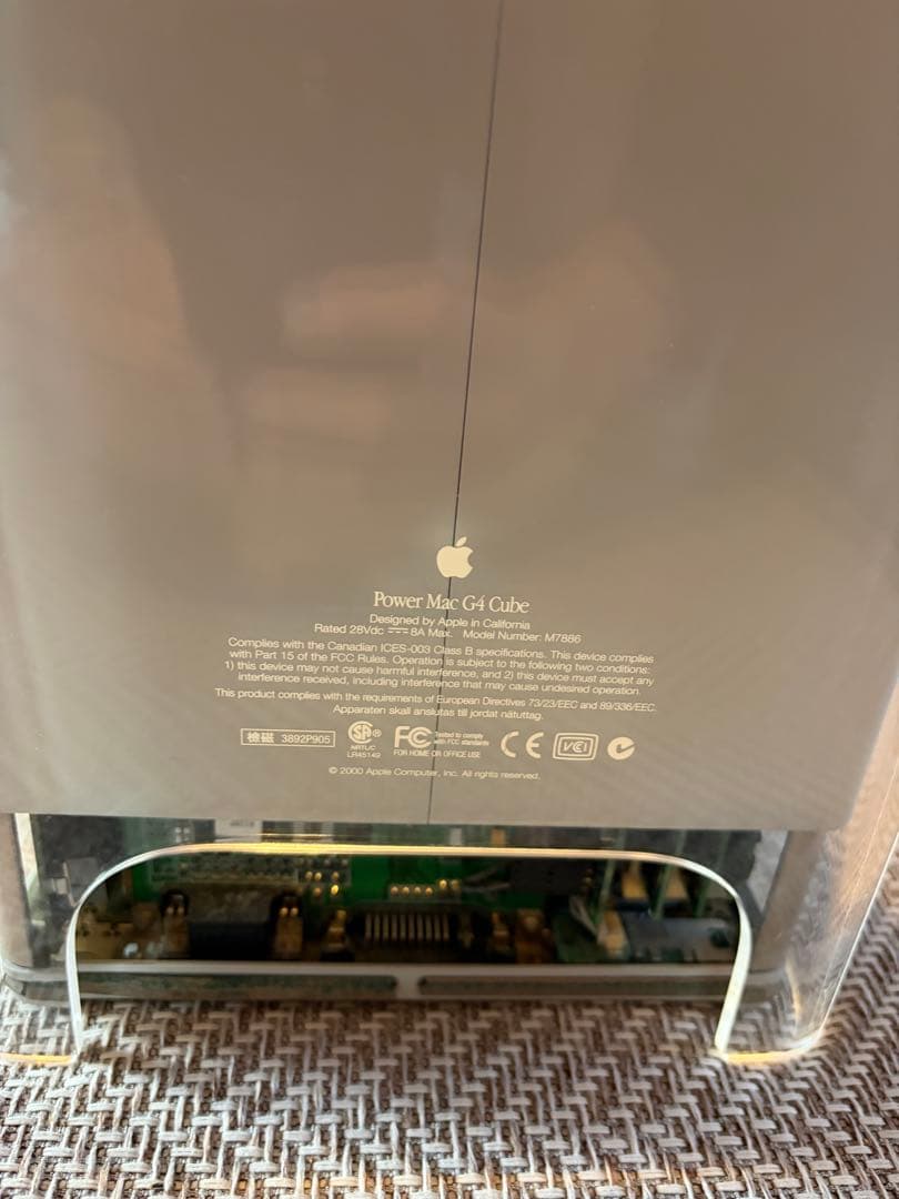 Apple PowerMac G4 Cube 　ハードディスク　メモリー
