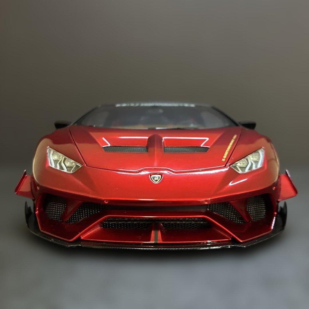 027 ランボルギーニ ウラカン リバティウォーク仕様1/18スケール ミニカー