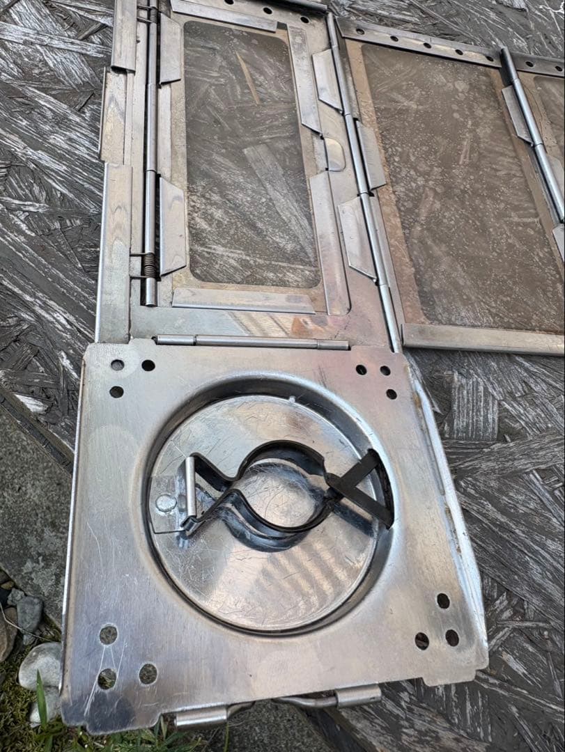 ★値下げ中★ スイス軍 折り畳み式 フォールディングキャンドルランタン 希少