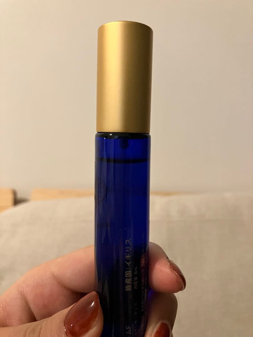 ニールズヤードフレグランスコレクション 香水 ローズ ネロリ　フランキンセンス