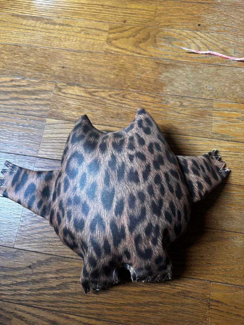 ぬいぐるみ Nauga monster Wildside leopard