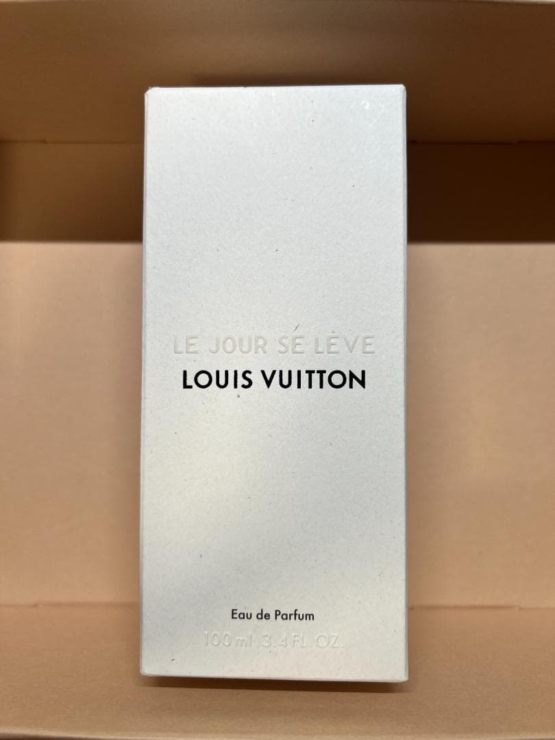 新品　未開封　ルジュール・スレーヴ オードゥ パルファン