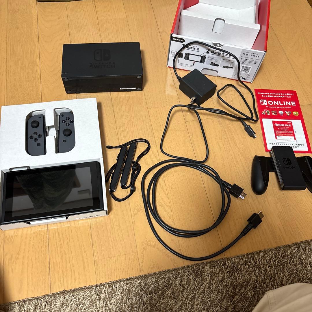 Nintendo Switch 本体 ブラック Joy-Con付き カセット付属