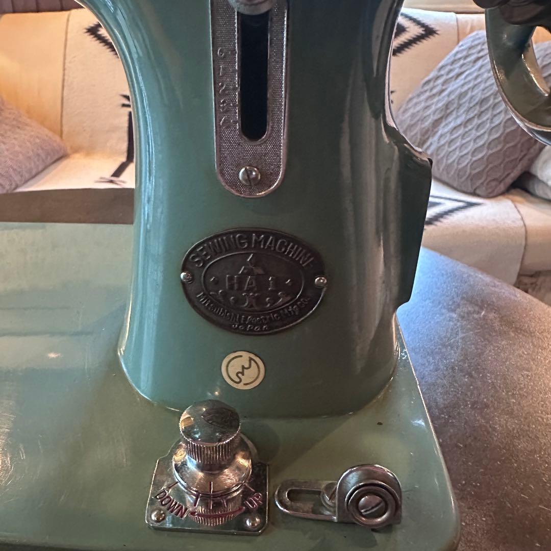 ビンテージ　レトロ　三菱　手動式　ミシン　オブジェ