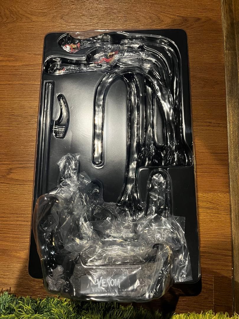 ホットトイズ　ヴェノム　コミックマスターピース　開封済み美品　匿名配送