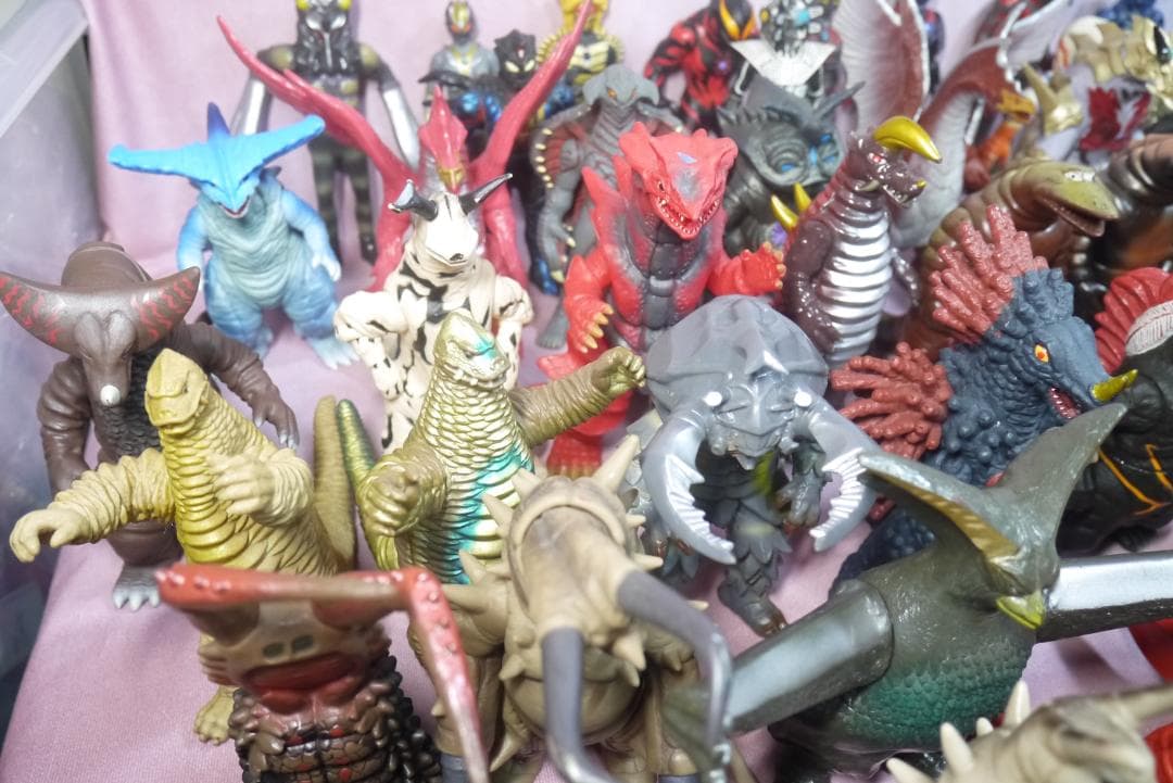 ウルトラ怪獣シリーズ　怪獣　ソフビ　87体セット