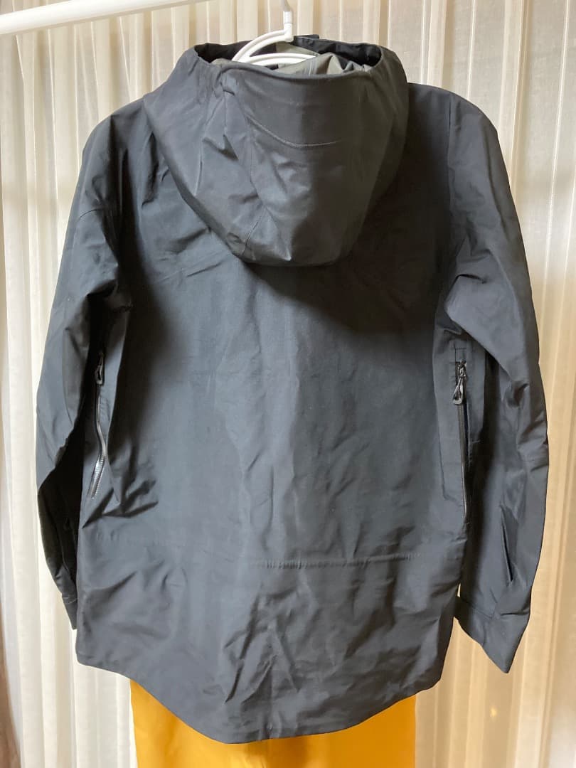 美品 GOLDWIN ゴールドウィン ゴアテックス スキーウェア上下 ARRIS