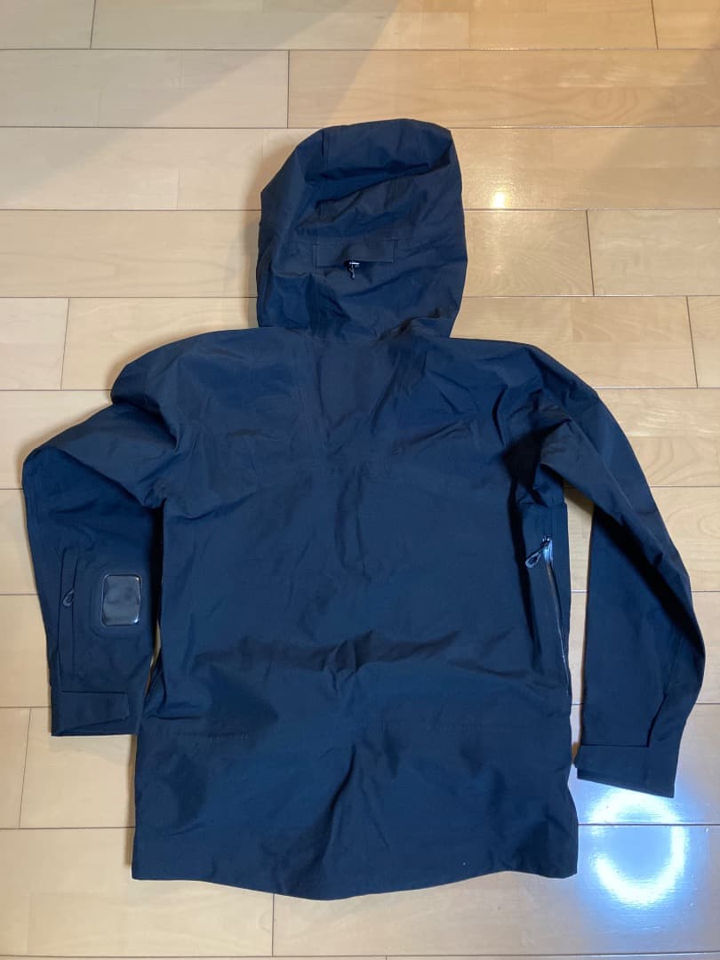 美品 GOLDWIN ゴールドウィン ゴアテックス スキーウェア上下 ARRIS