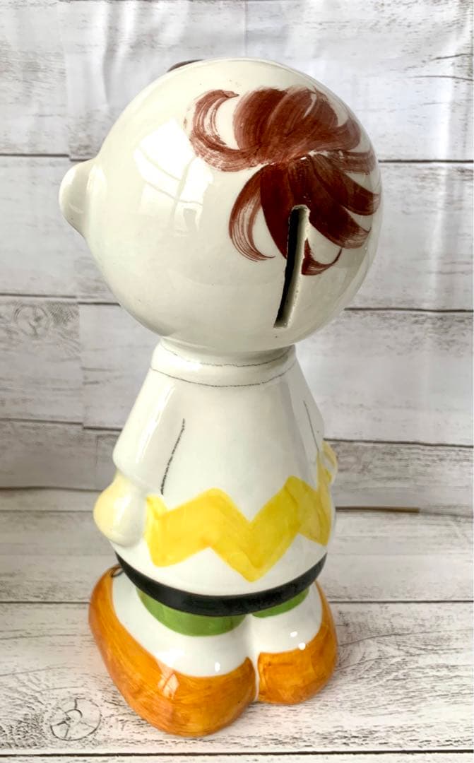 スヌーピー　Determined イタリアンバンク チャーリーブラウン　貯金箱