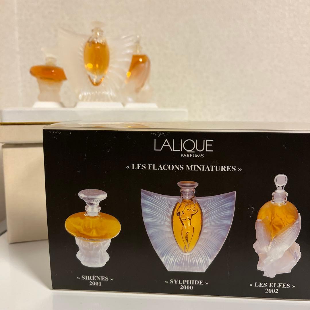 特価❗️ラリック　ミニチュア PARFUMコレクション限定2000・01・02年版