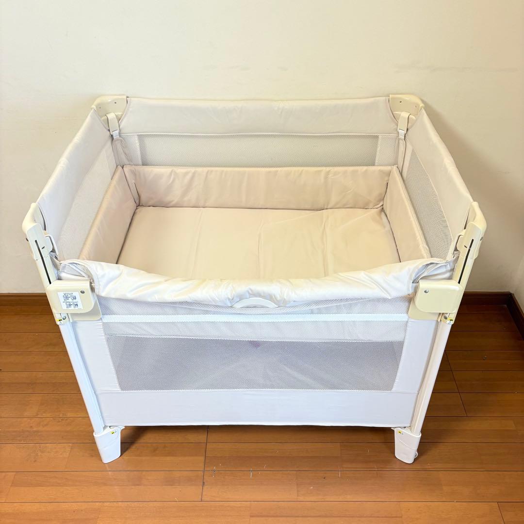 【匿名配送・訳アリ価格】アップリカ ココネルエアー ベビーベッド