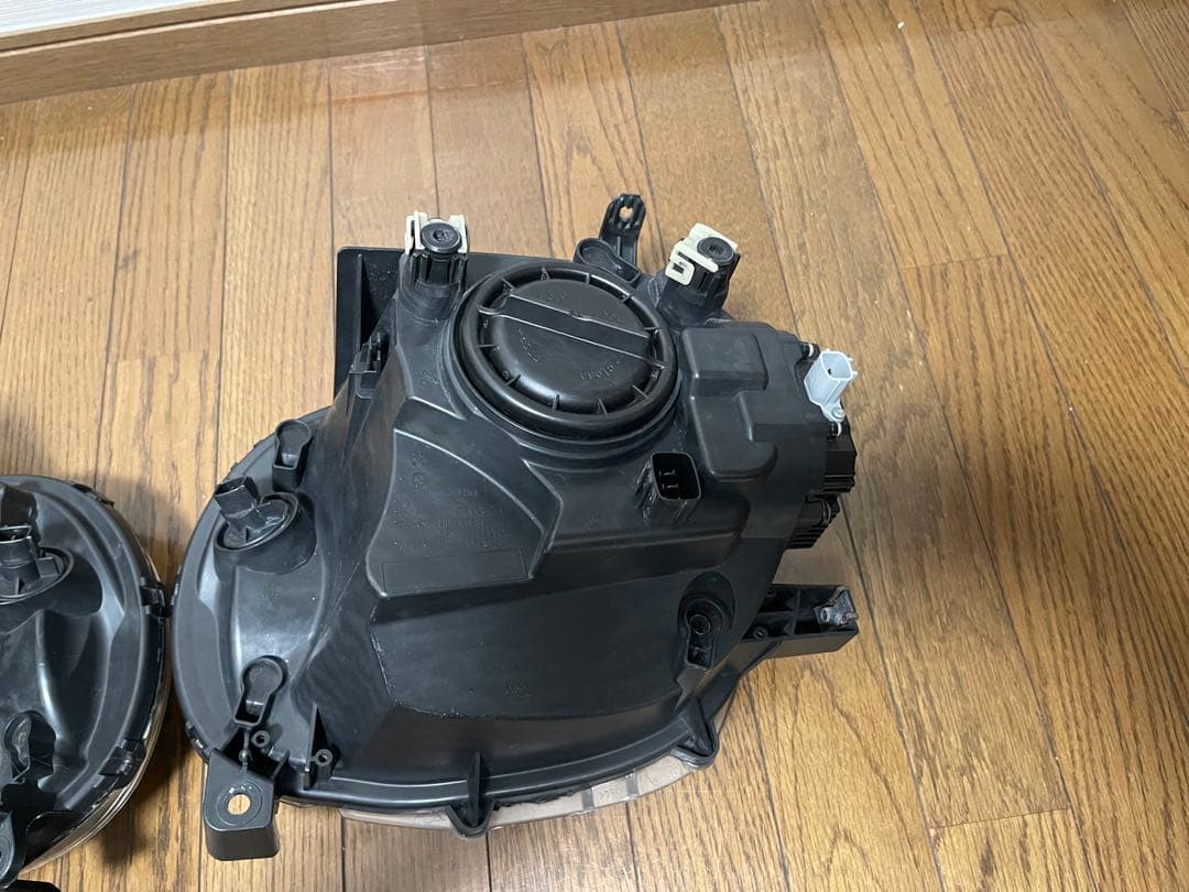 スズキ 純正 Lapin ラパン HE22S HID　ヘッドライト 左右