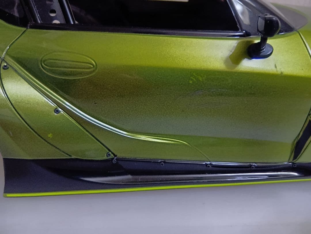 ヨコモのボジイRC SUPRA　SD-GRA90 BA PANDEM GR