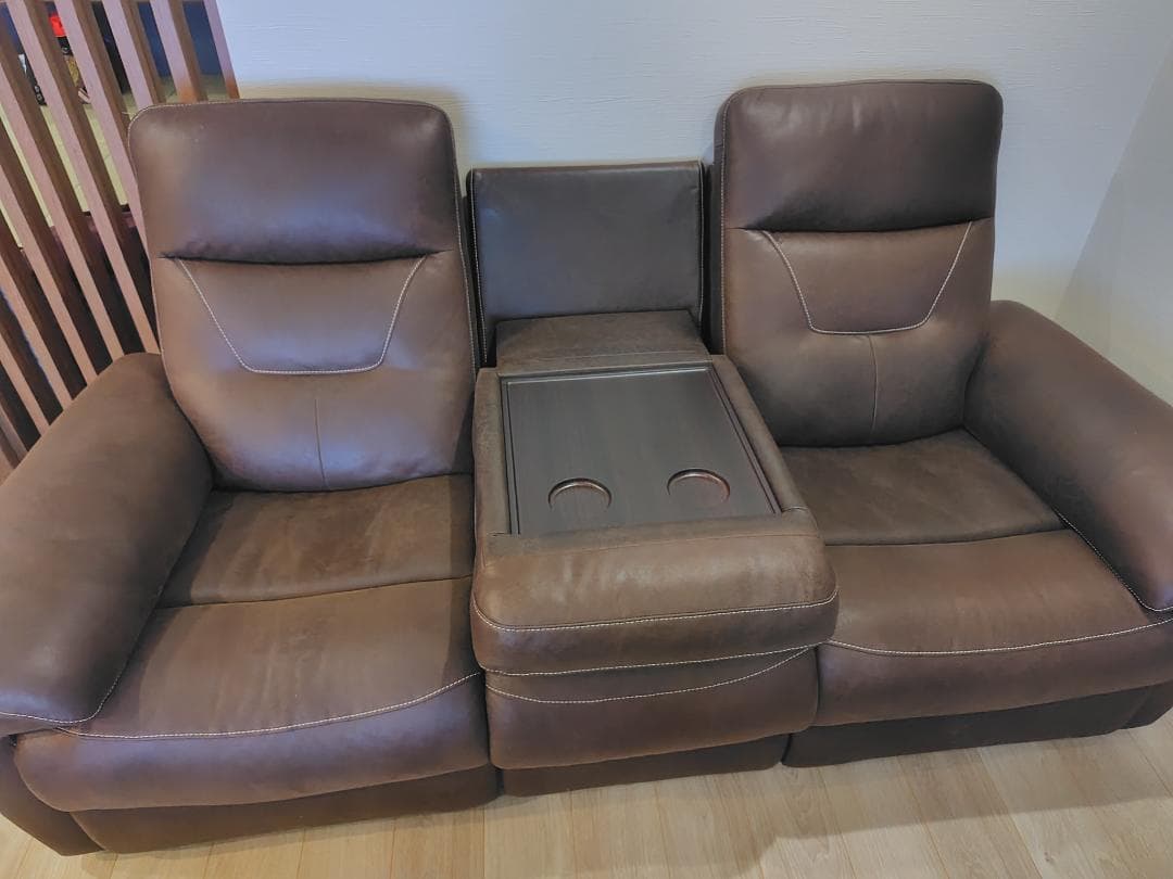 関家具 三人掛け 電動ソファ