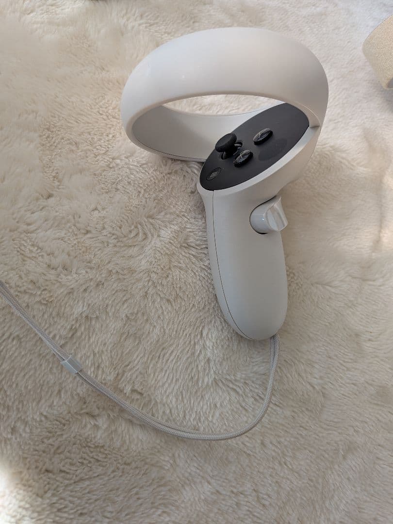 た。オキュラスクエスト2(メタクエスト2)　64GB