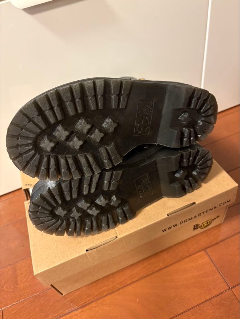 Dr. Martens jadon 8ホールブーツ 24cm 箱あり