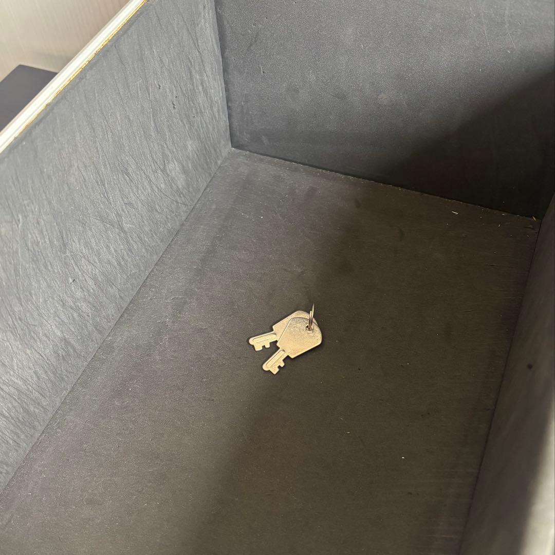 7インチ レコード アルミ ハードケース 鍵付き