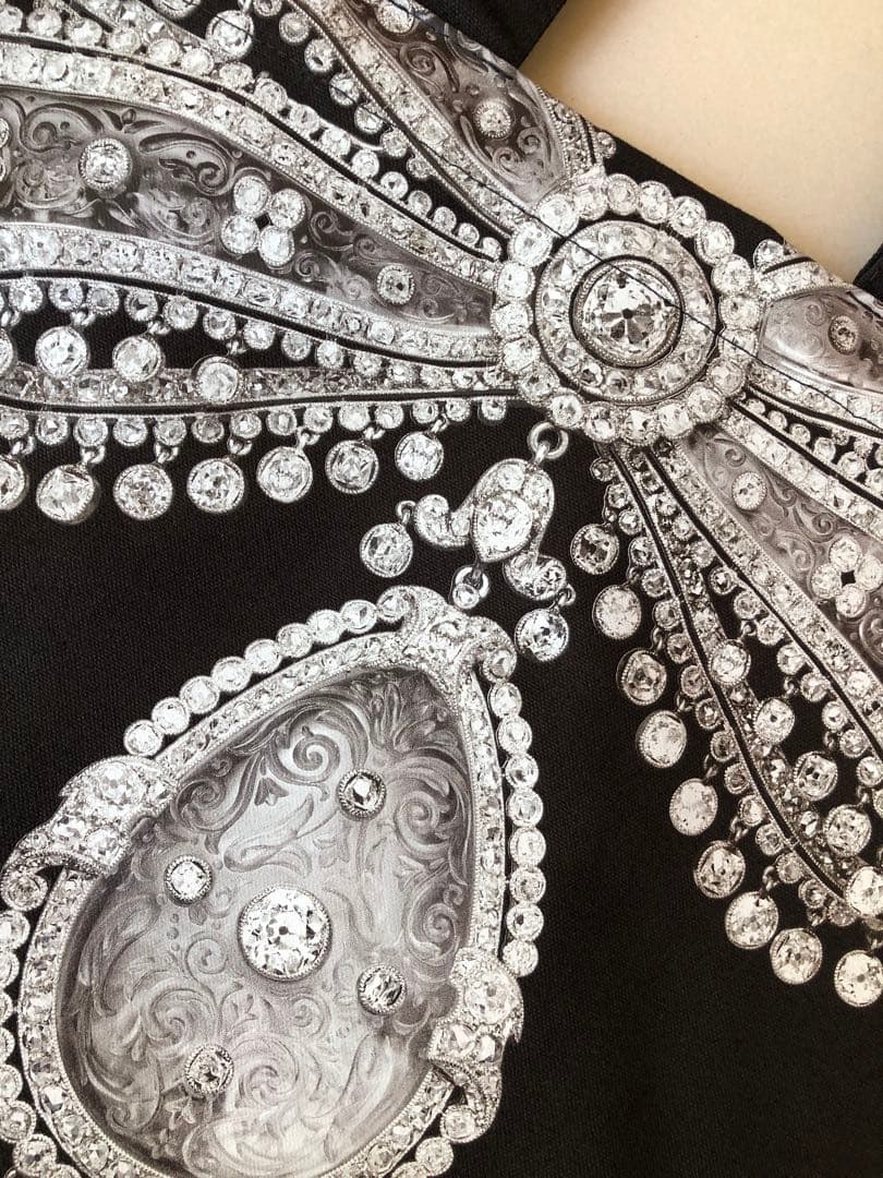 V&A 美術館 カルティエ展 CARTIER 限定トートバッグ ブローチ#1