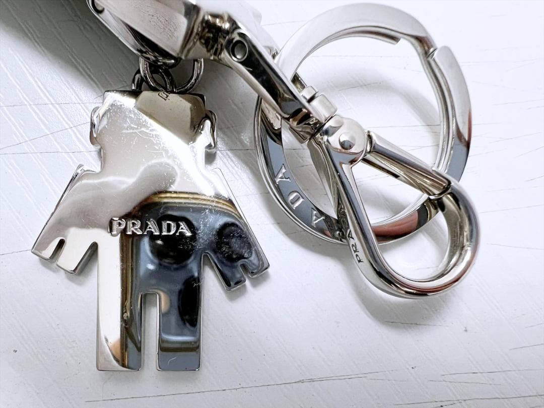 美品　PRADA　プラダ　サフィアーノ　ロボット　キーリング　キーホルダー