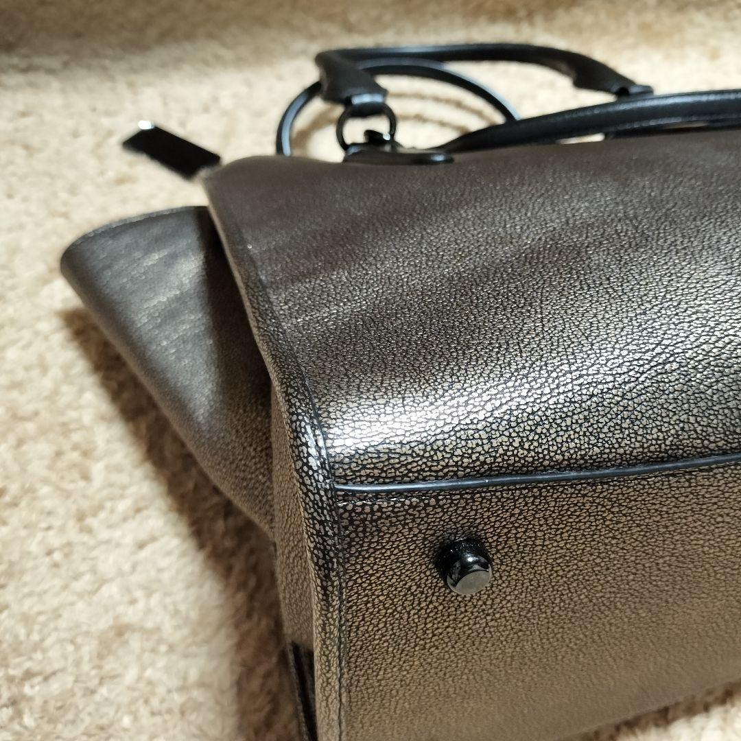 【美品】COACH コーチ ハンドバッグ ショルダー メタリックゴールド