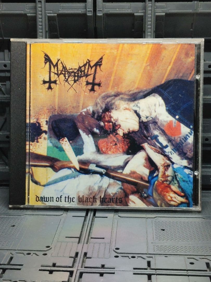 Mayhem ブラックメタル　BLACKL