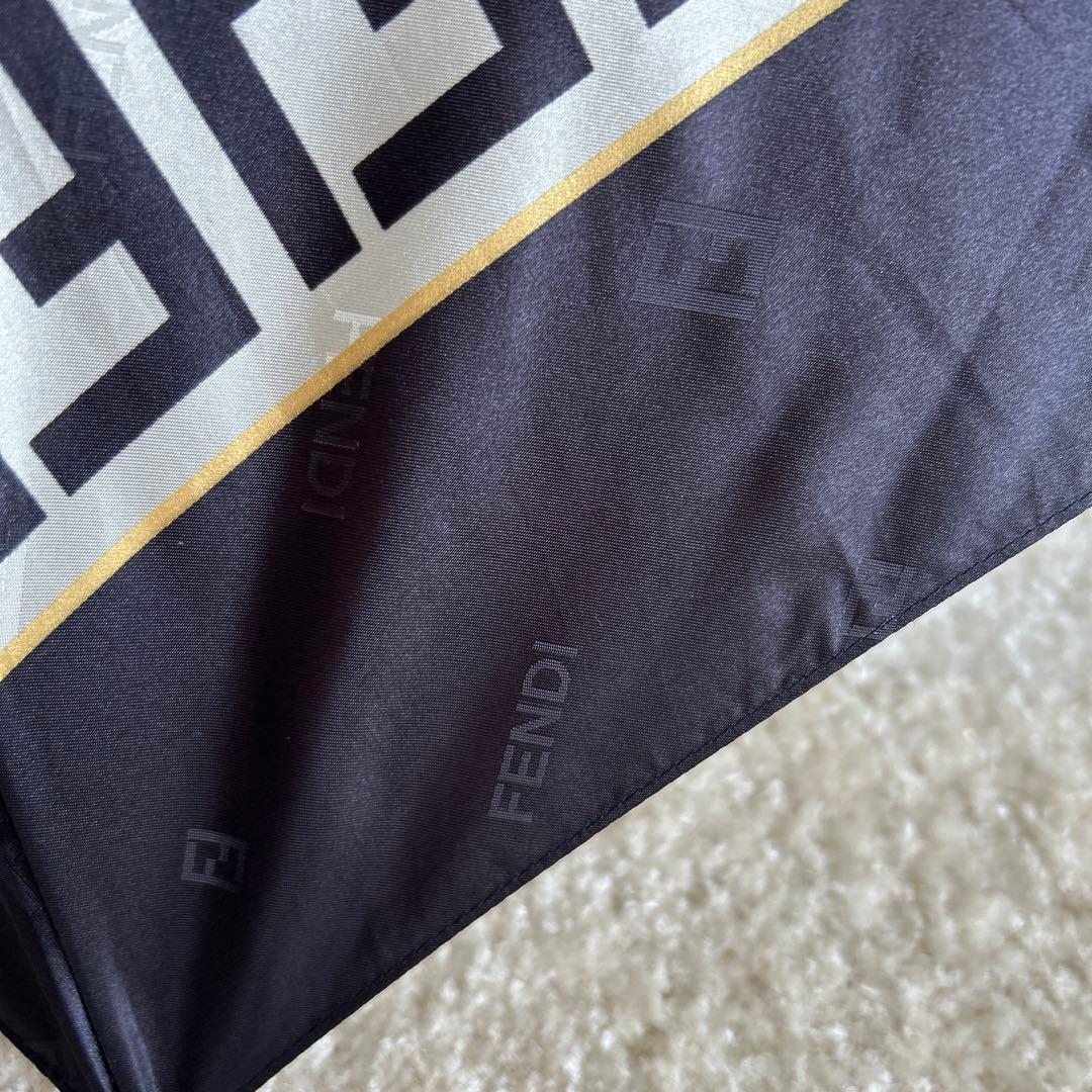 FENDI フェンディ　ズッカ柄　FFロゴ 折りたたみ傘