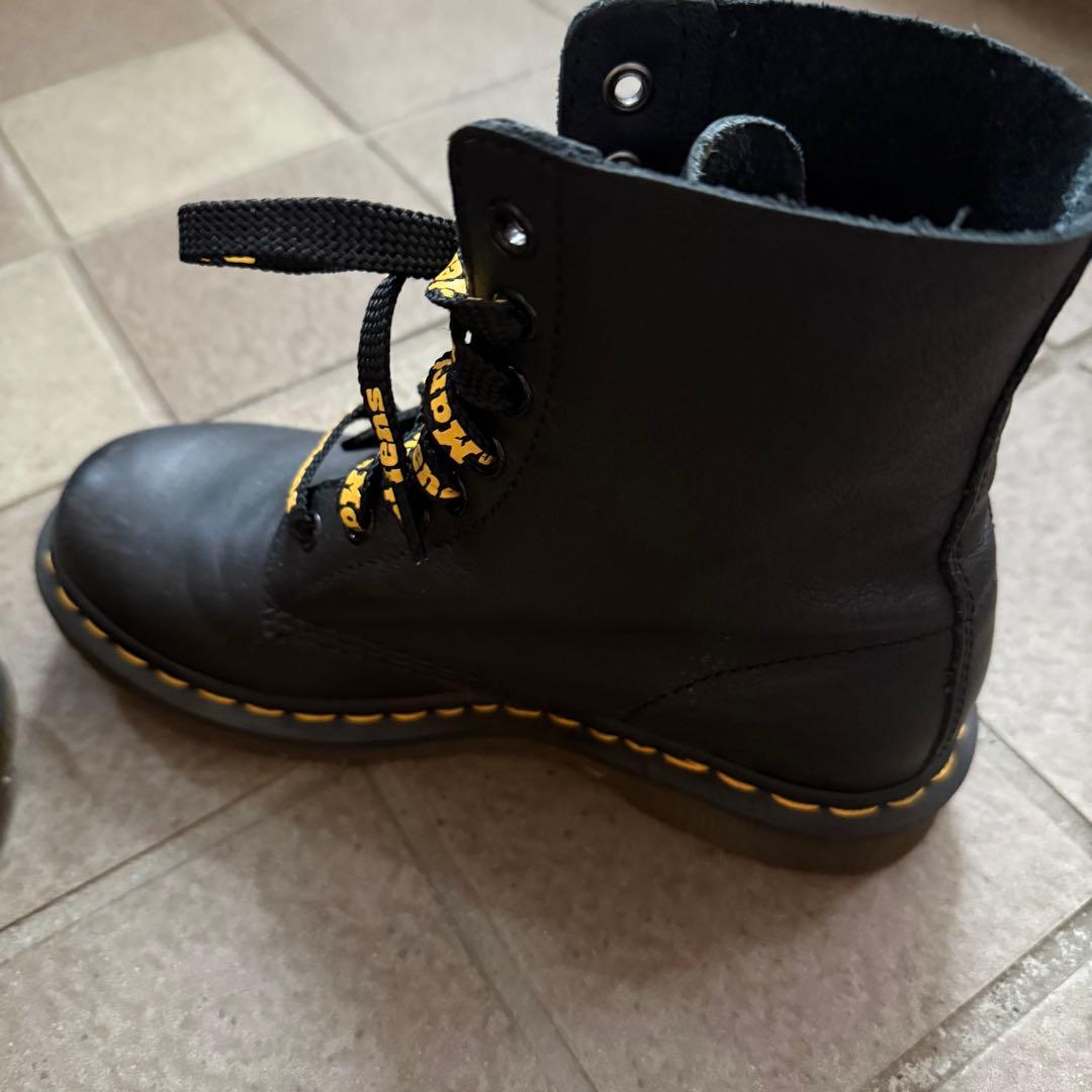 LAICA様 ドクターマーチン　レディース　24センチ