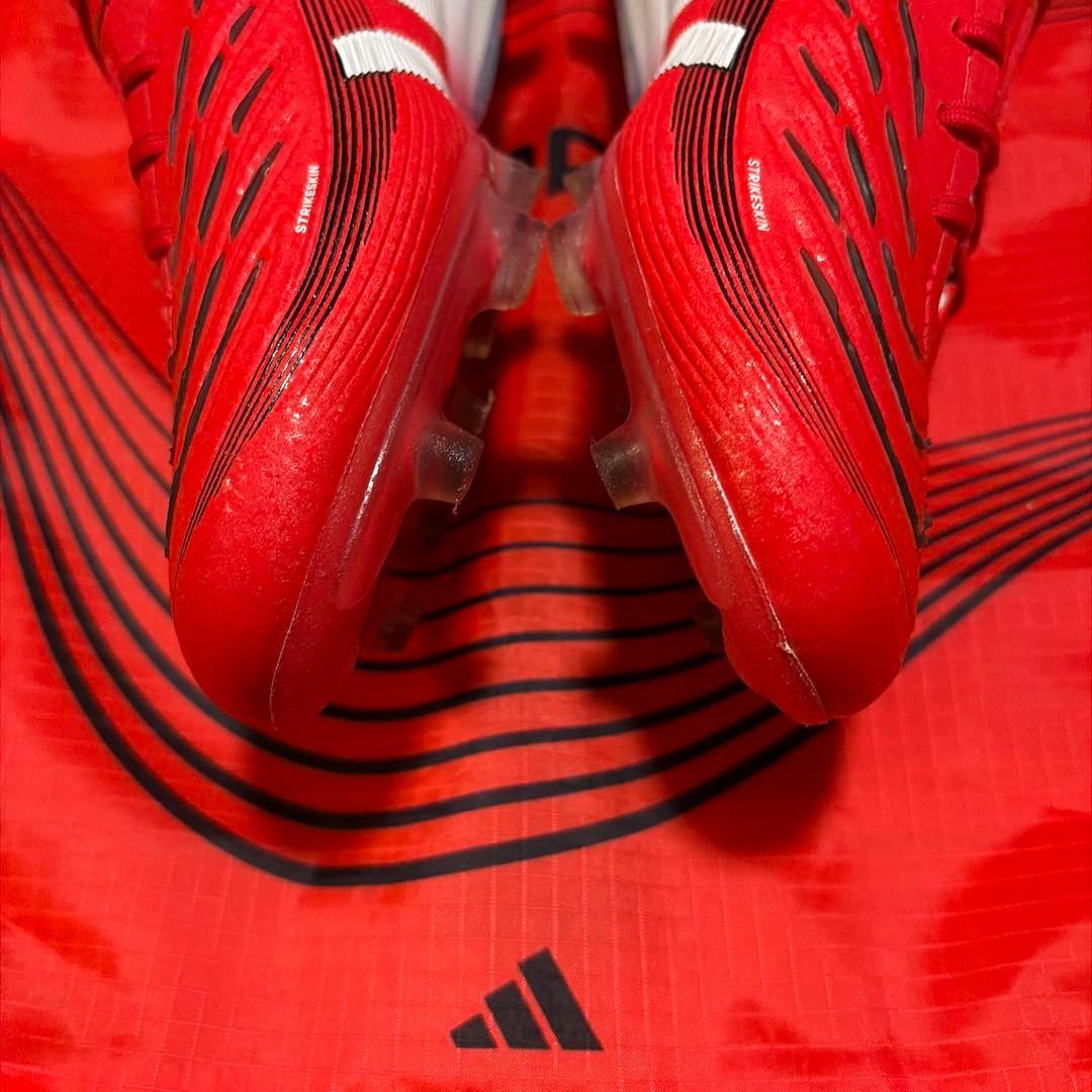 アディダス　プレデター　エリート　AG 人工芝用　adidas Predator