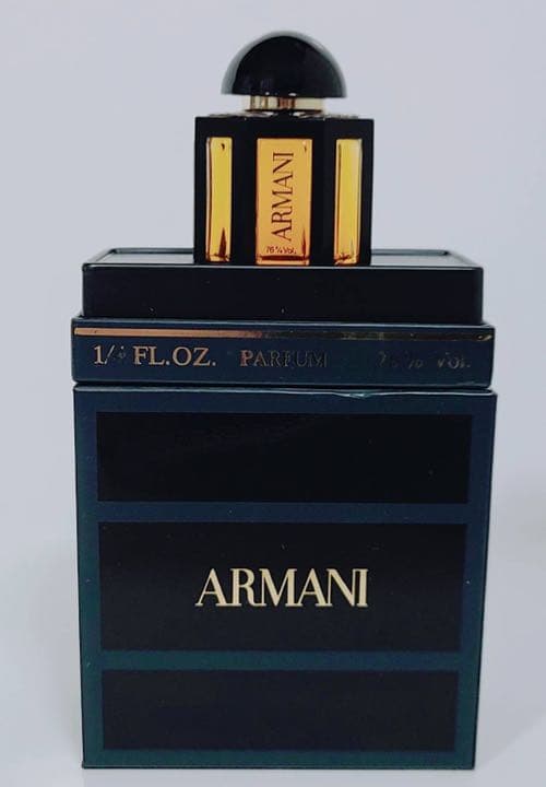 1982年製ジョルジオアルマーニGiorgio Armaniヴィンテージ香水箱付