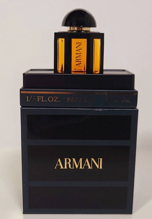 1982年製ジョルジオアルマーニGiorgio Armaniヴィンテージ香水箱付