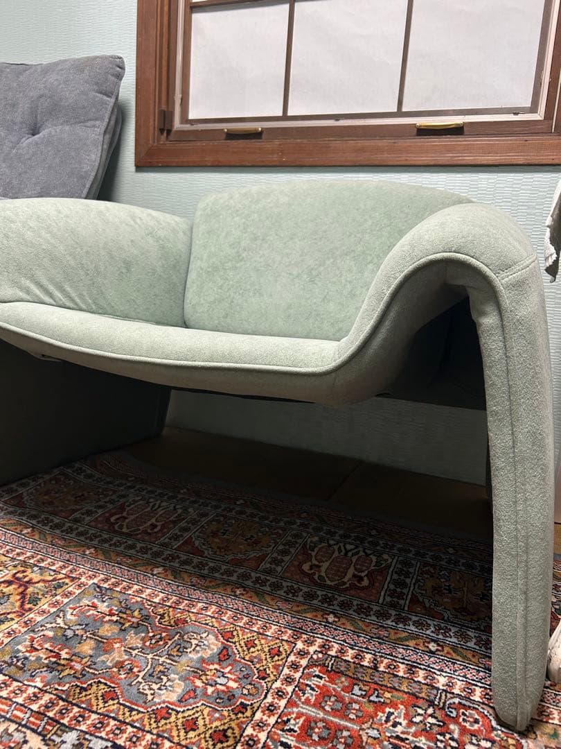 韓国　1人がけソファ　デザイナー家具　モリー