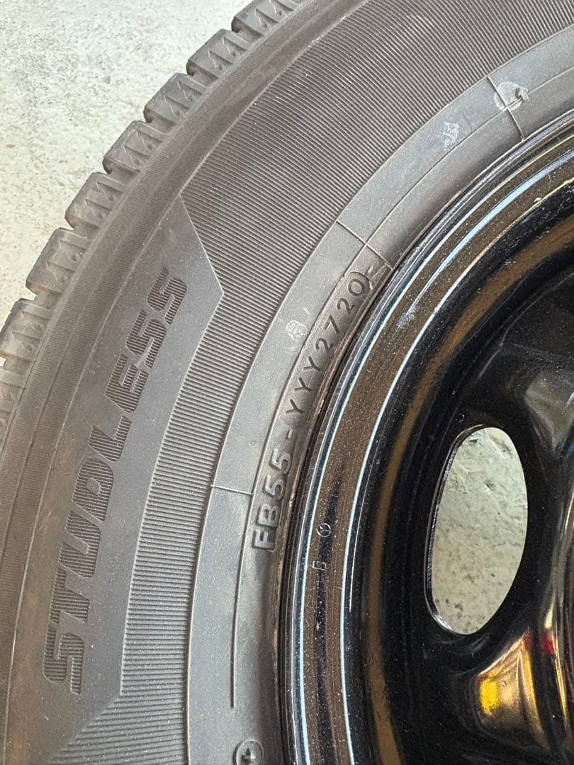 ヨコハマiG91 195/80R15 LT スタッドレス　NV350 4本