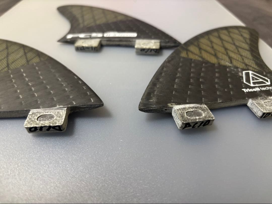 FCS トライフィンセット カーボンファイバー