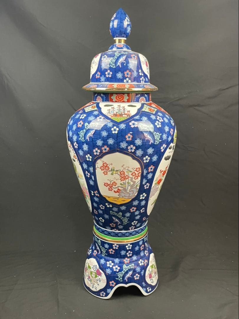 有田焼 金龍堂 博山作 特大沈香壺 落款付 花鳥図 獅子 雉 唐草紋飾り壺 飾壷