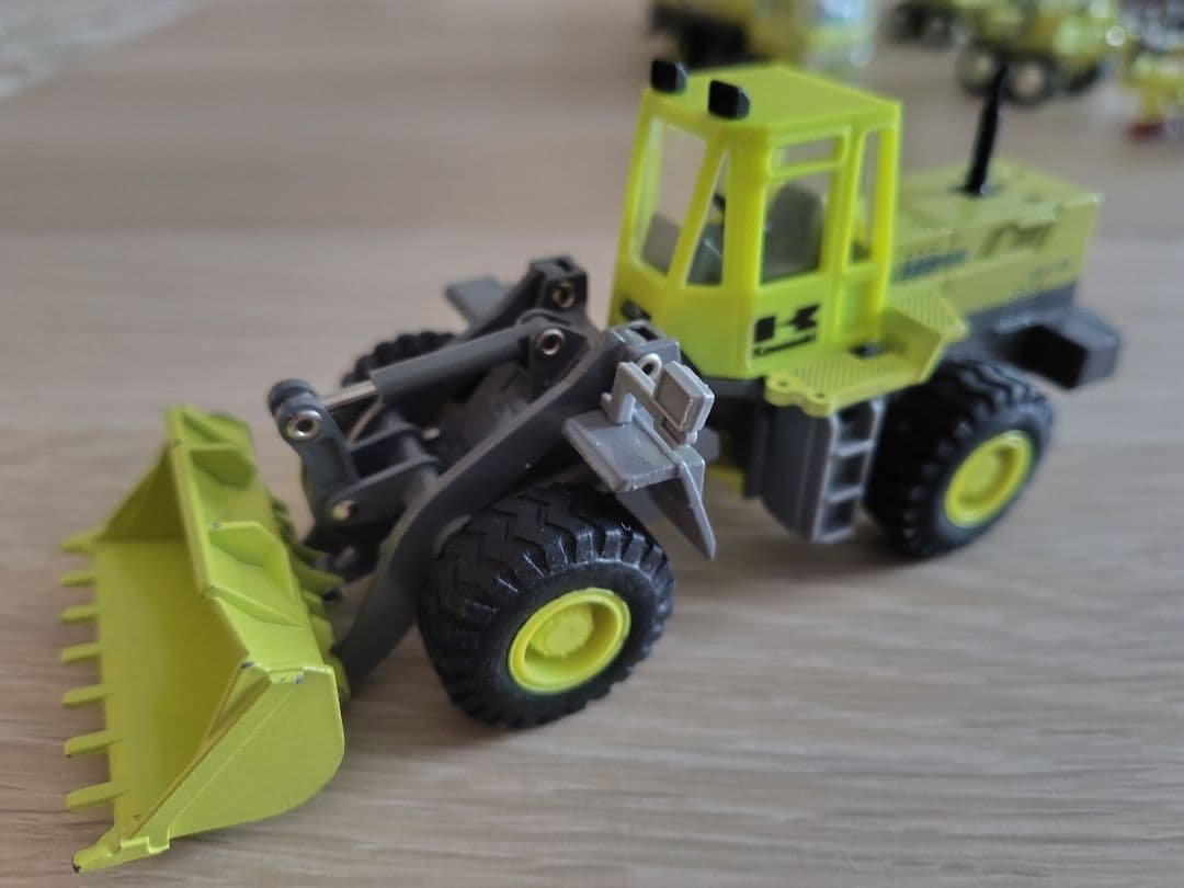 【訳アリ】北海道開発局　ミニカーセット8台　（1月10日迄）